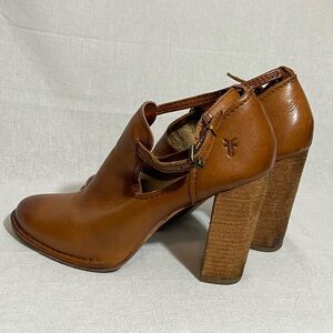 Frye Women's Cognac Leather Heels Mary Janes Margaret Shootie T Strap Size 10M